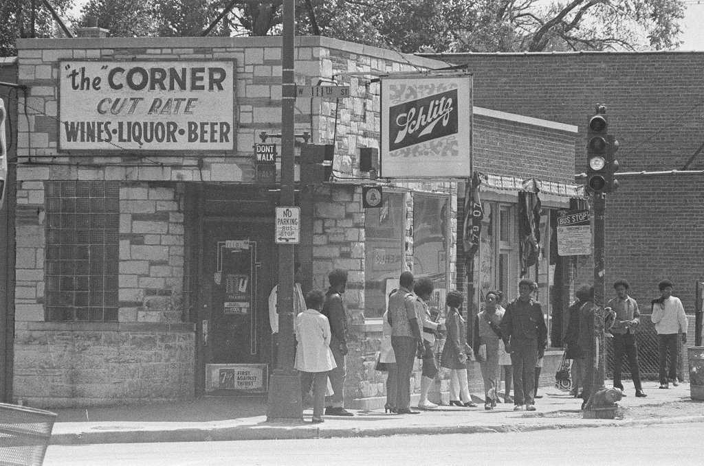 Homes and businesses in Morgan Park - Jack Lenahan for Chicago Sun-Times