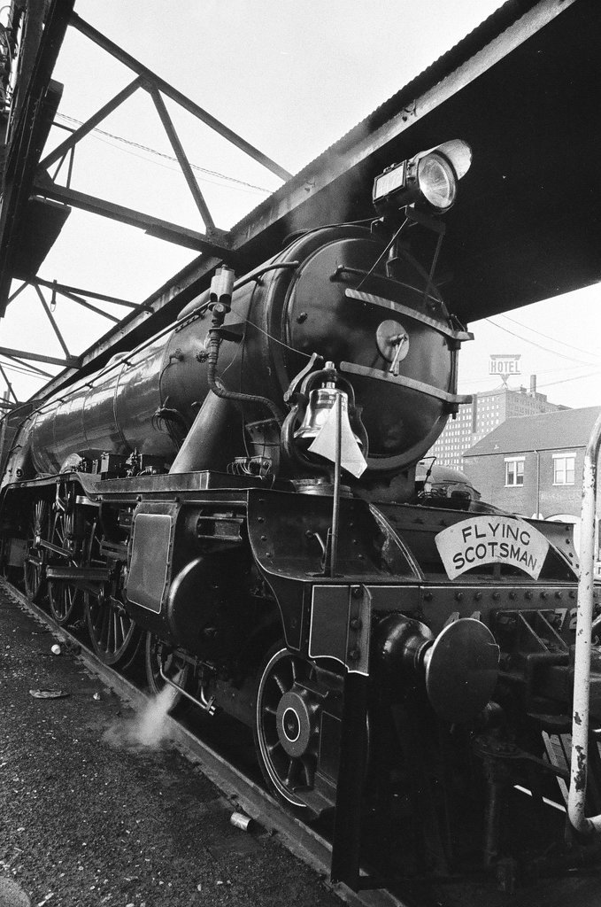 Flying Scotsman steam engine at Dearborn Station - Jack Lenahan,Pete Peters for Chicago Sun-Times