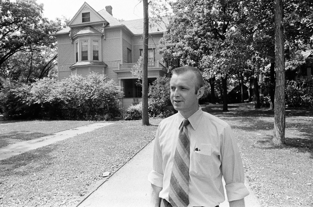 Homes and businesses in Morgan Park - Jack Lenahan for Chicago Sun-Times