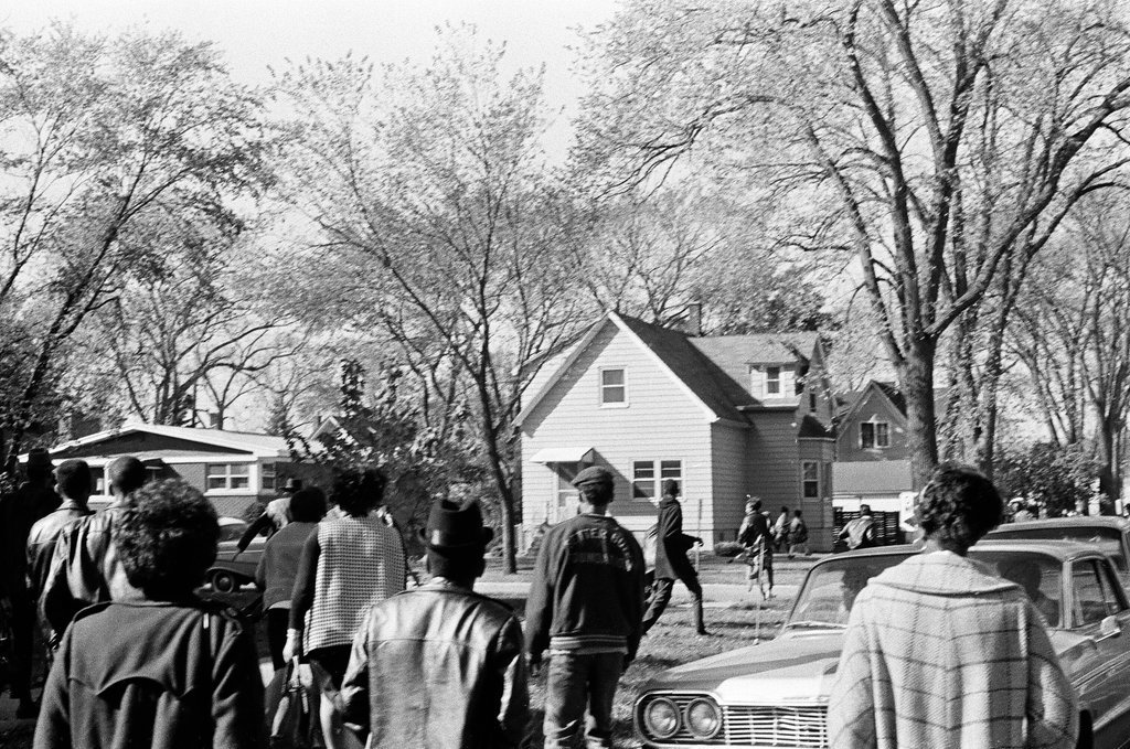 Students conflict with police at Proviso High School - Mat Anderson for Chicago Sun-Times