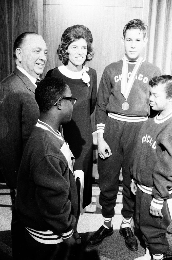 Mayor Daley and Eunice Kennedy Shriver meet with Special Olympics winners - Chicago Sun-Times