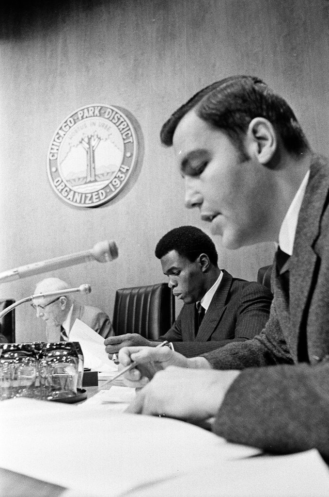 Gale Sayers attends first Chicago Park District meeting - Chicago Sun-Times
