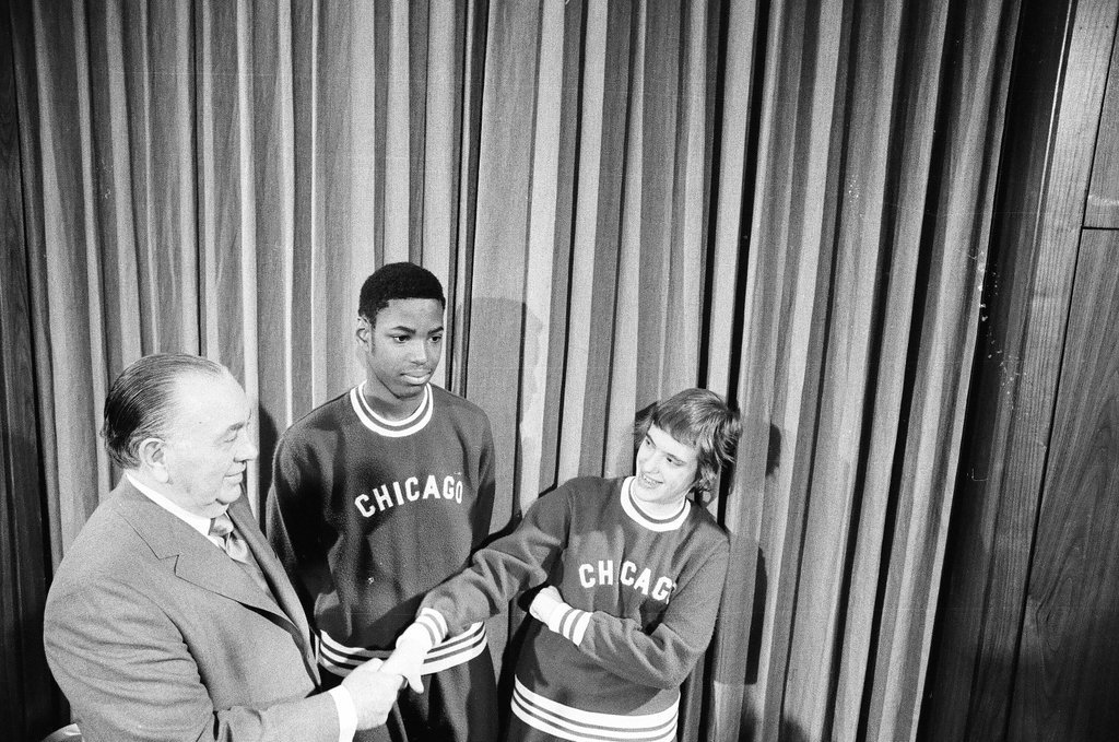 Richard Daley poses with Special Olympics athletes - Chicago Sun-Times