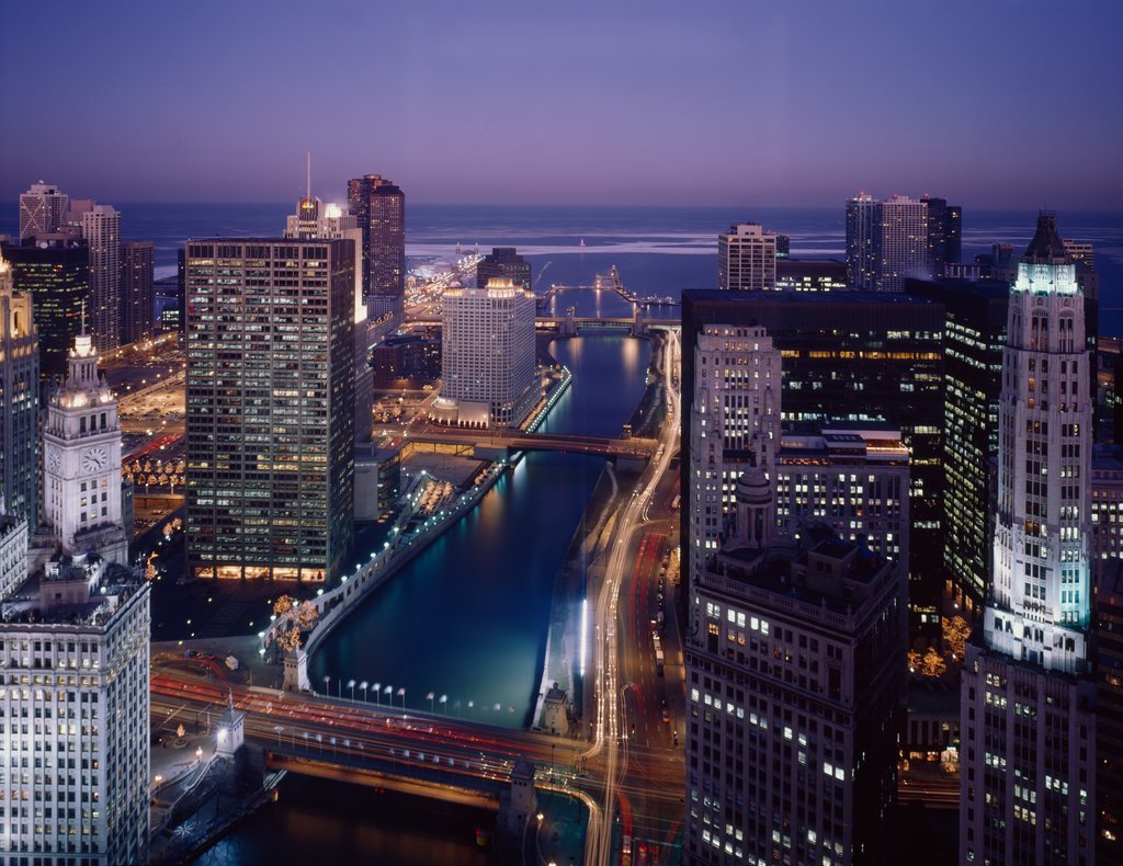 Chicago River toward Lake Michigan - Jon Miller for Hedrich-Blessing