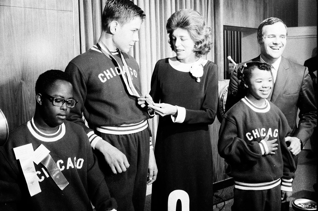 Mayor Daley and Eunice Kennedy Shriver meet with Special Olympics winners - Chicago Sun-Times