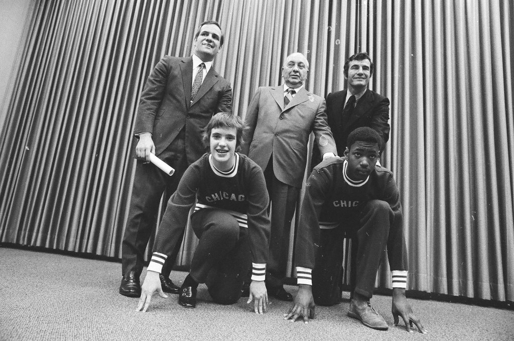 Richard Daley poses with Special Olympics athletes - Chicago Sun-Times