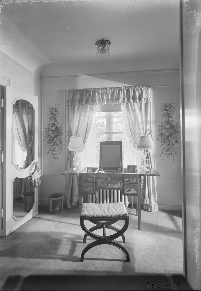  - Trowbridge, Raymond W., 1886-1936