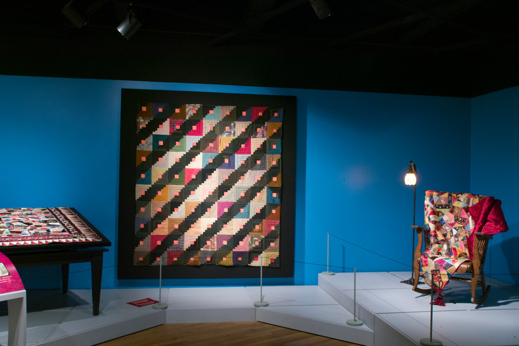 Quilts: A Patchwork History exhibition at the Chicago History Museum - Chicago History Museum
