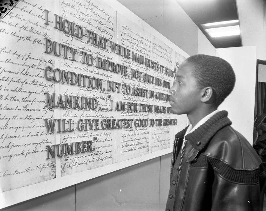 'A Century of Negro Progress' exposition at McCormick Place - Chicago Sun-Times