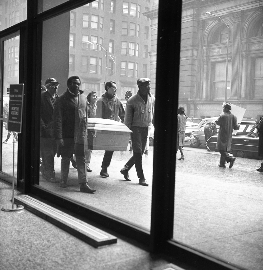 Student Nonviolent Coordinating Committee civil rights protest - Chicago Sun-Times