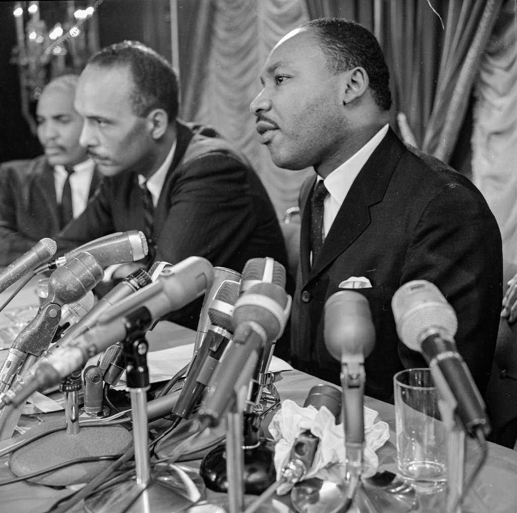 Dr. Martin Luther King Jr. announces Chicago Freedom Movement - Chicago Sun-Times