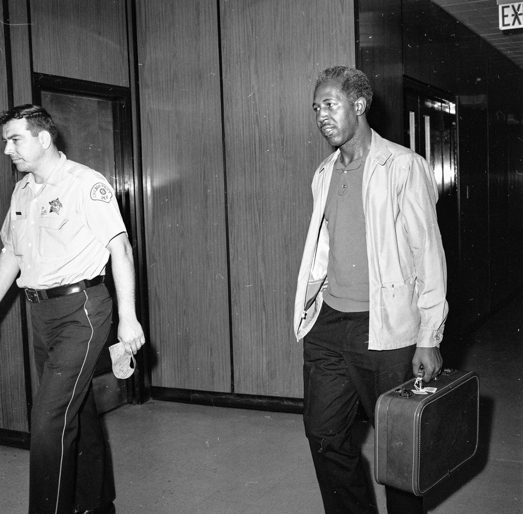 Robert Lucas, civil rights leader, is released from Bridewell Prison - Chicago Sun-Times
