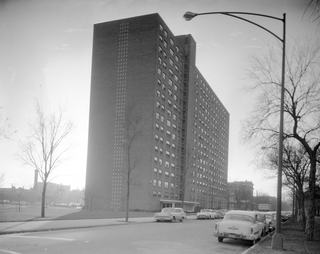 Midway Garden Apartments - Chicago Sun-Times