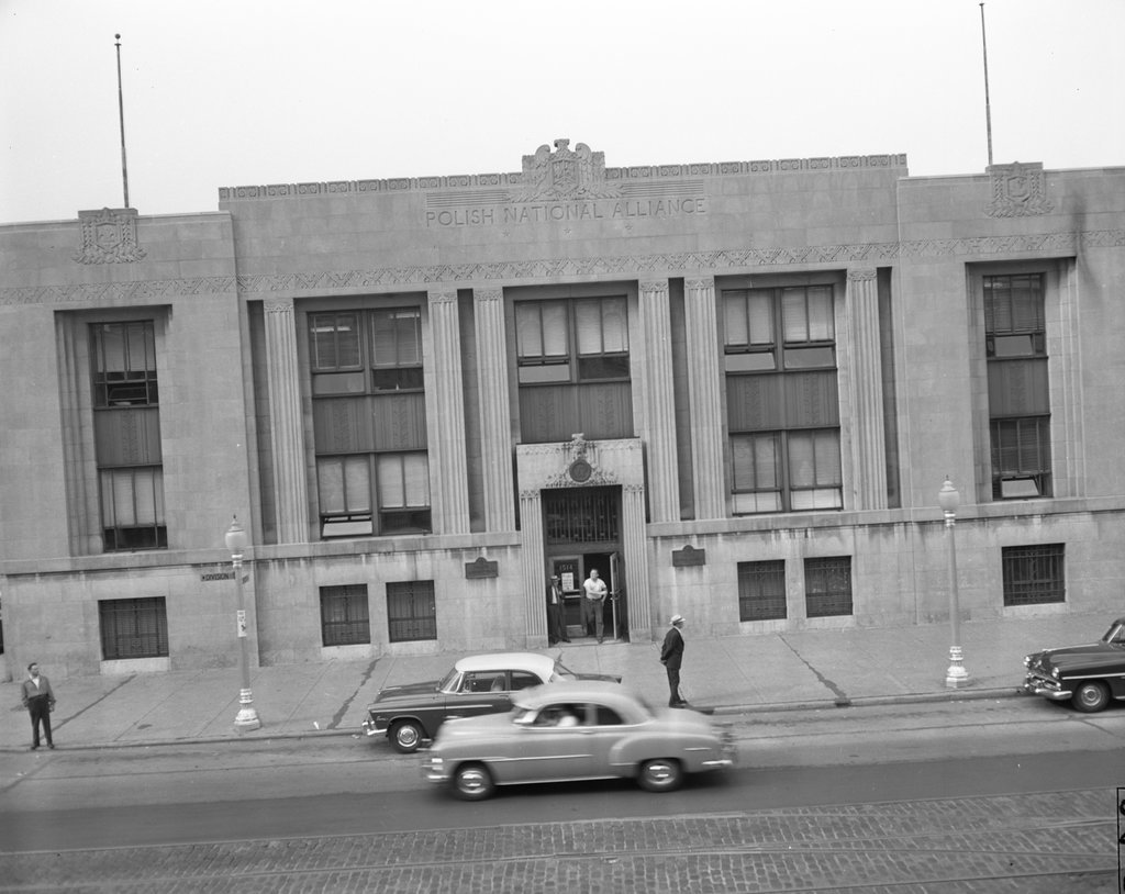 Polish National Alliance Building - Chicago Sun-Times