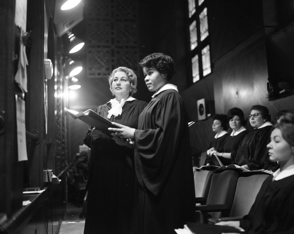 Temple Sholom special service for President John F. Kennedy - Chicago Sun-Times