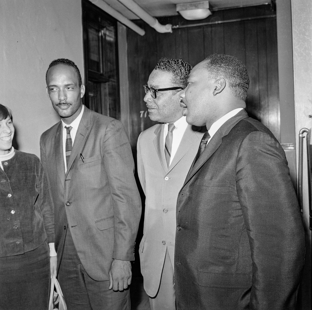 Dr. Martin Luther King Jr. discusses injunction against civil rights marchers - Chicago Sun-Times