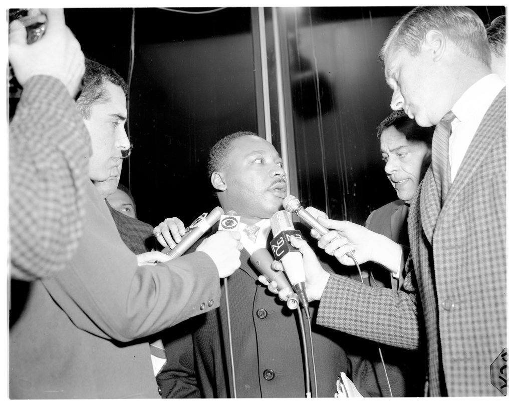 Dr. Martin Luther King Jr. arriving at O'Hare Airport - Chicago Sun-Times
