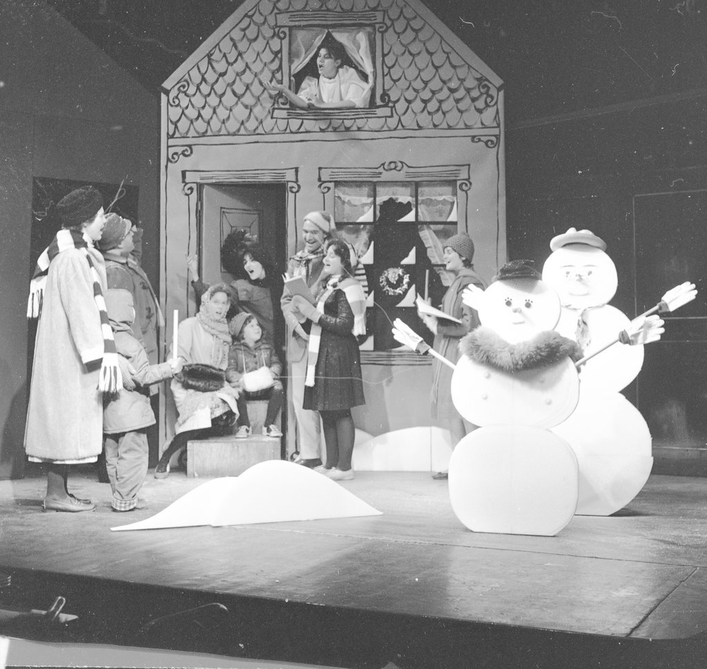 Christmas Card skit at The Second City - Chicago Sun-Times