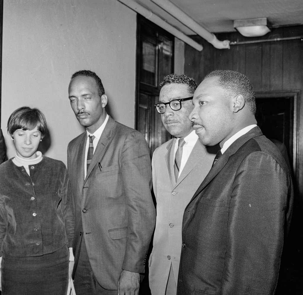 Dr. Martin Luther King Jr. discusses injunction against civil rights marchers - Chicago Sun-Times