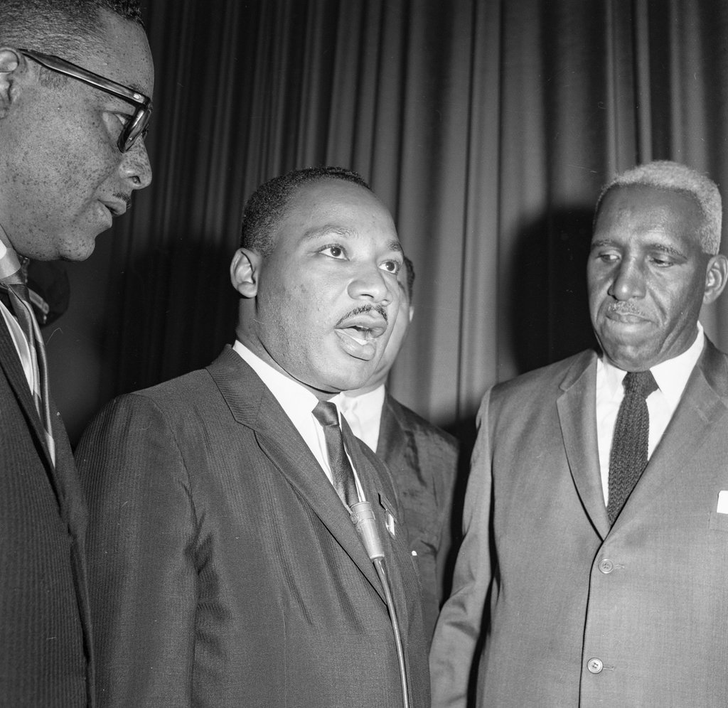 Dr. Martin Luther King Jr. at 'A Century of Negro Progress' exposition - Chicago Sun-Times