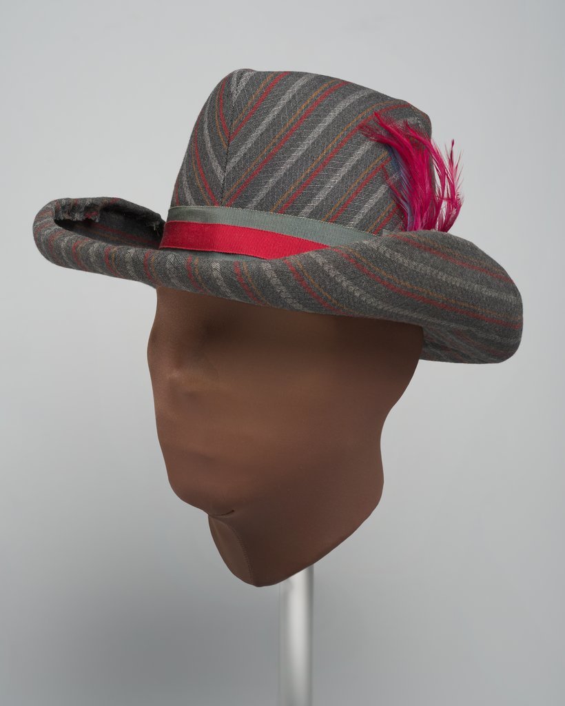 Men's hat from suit ensemble - Piper, Scotty