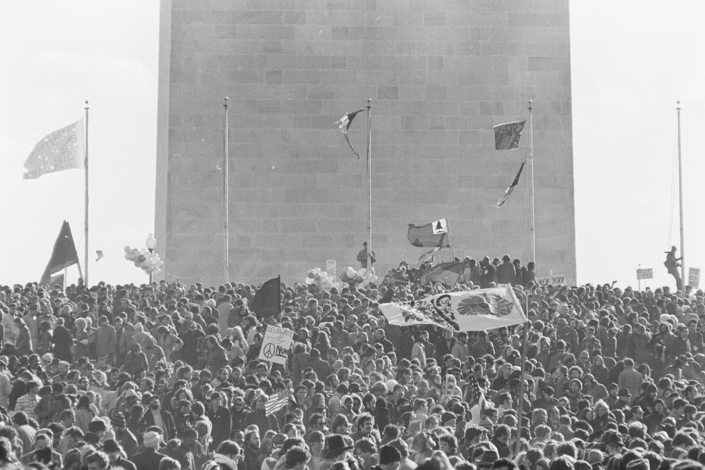 Moratorium to End the War in Vietnam march - Haun, Declan, 1937-1994