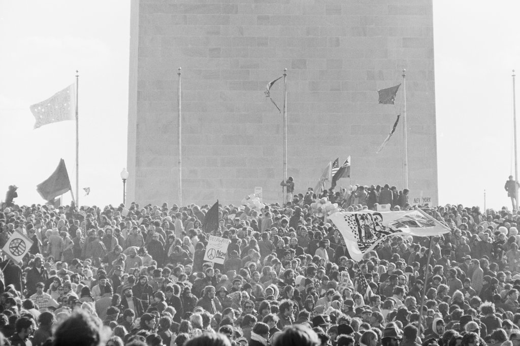 Moratorium to End the War in Vietnam march - Haun, Declan, 1937-1994