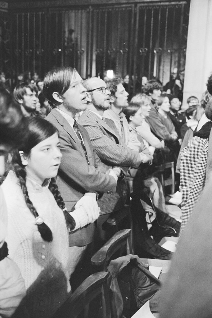 Moratorium to End the War in Vietnam rally - Haun, Declan, 1937-1994