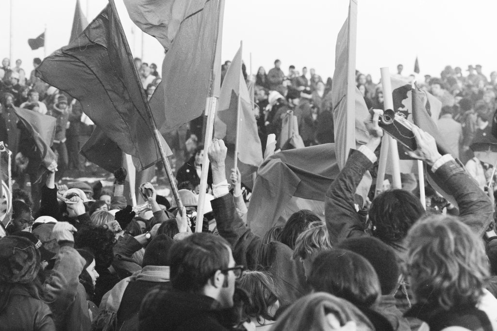 Moratorium to End the War in Vietnam march - Haun, Declan, 1937-1994