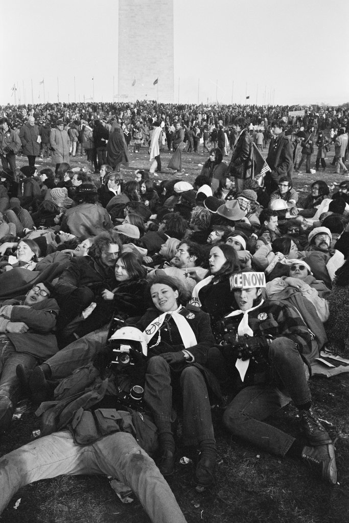 Moratorium to End the War in Vietnam march - Haun, Declan, 1937-1994