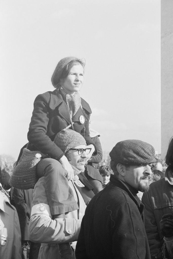Moratorium to End the War in Vietnam march - Haun, Declan, 1937-1994
