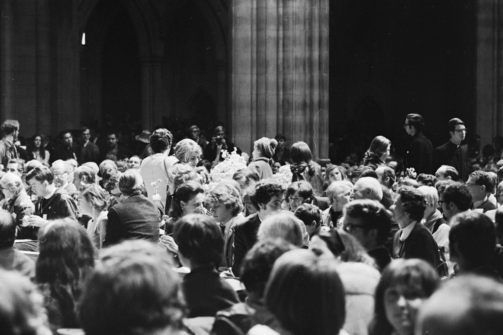 Moratorium to End the War in Vietnam rally - Haun, Declan, 1937-1994
