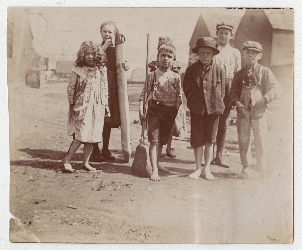 Children of the Mary McDowell Settlement House
