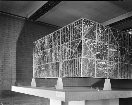 Chicago History Museum Images - Model of unbuilt convention center 