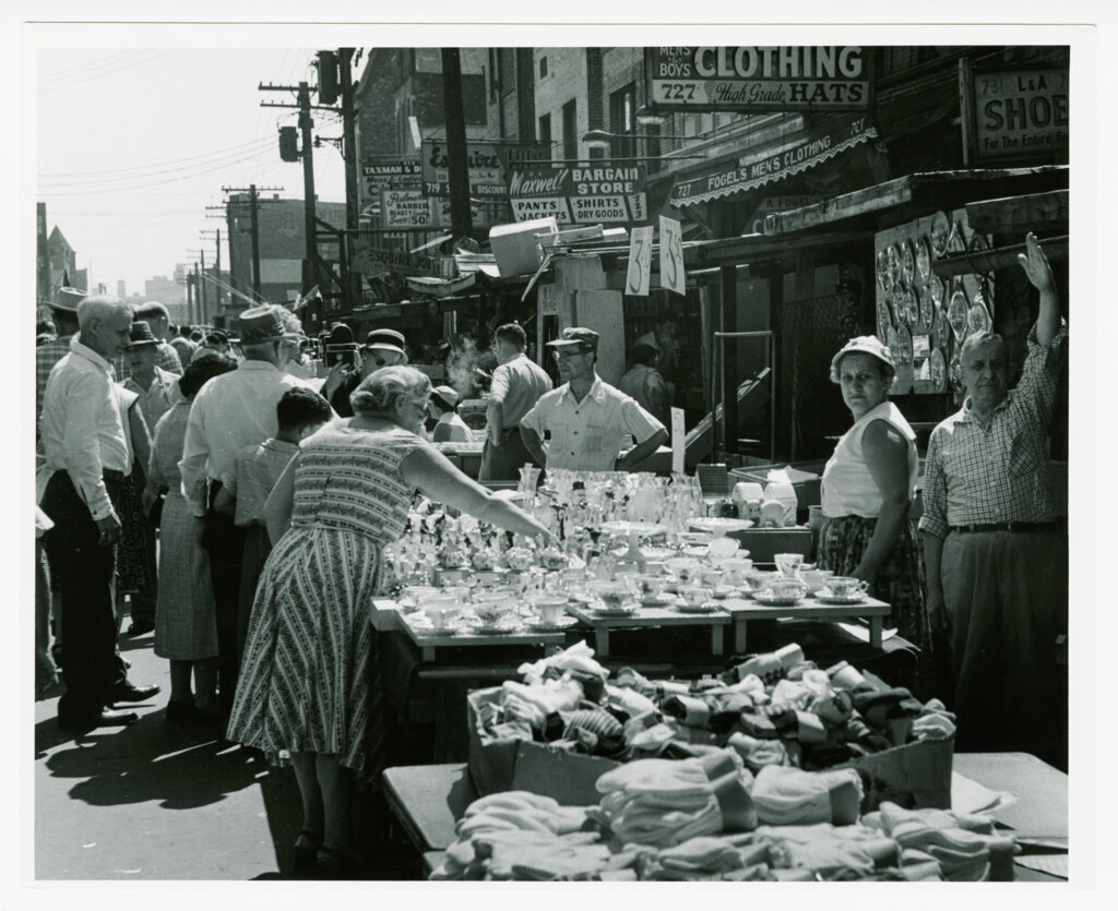 Chicago History Museum Images - Maxwell Street Market