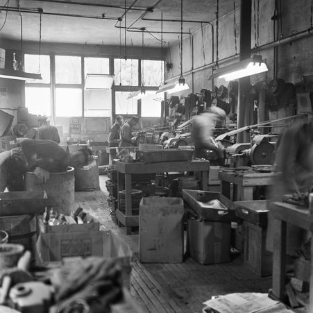 Interior of plant at 67th Street and Yale Avenue in Englewood - Mead, Mildred