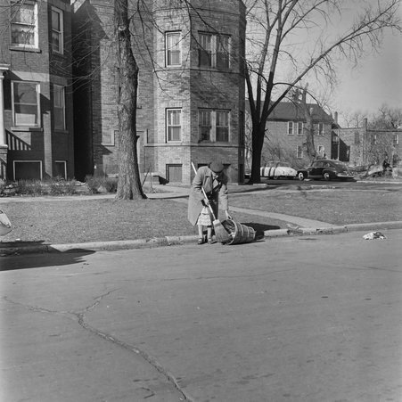 6802 South Wabash Avenue in Greater Grand Crossing - Mead, Mildred