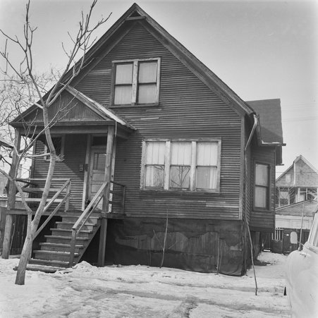 House at 4338 South LaSalle Street in Fuller Park - Mead, Mildred