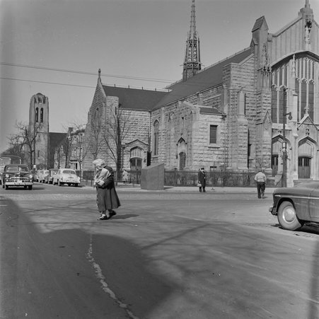 East 47th Street and South Ellis Avenue in Hyde Park - Mead, Mildred