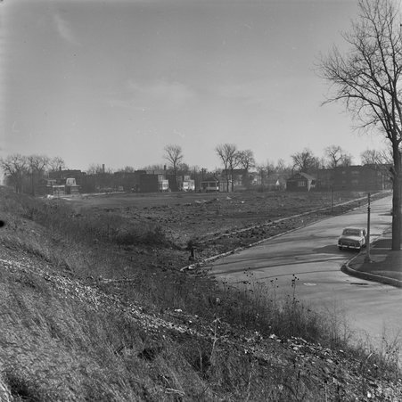East 68th Street and South Calumet Avenue in Greater Grand Crossing - Mead, Mildred