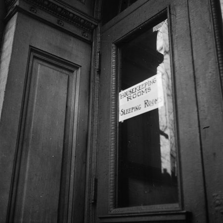 Sign at 5151 South Cornell Avenue in Hyde Park-Kenwood - Mead, Mildred