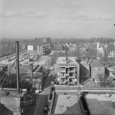 Aerial view at East 50th Street and South Cottage Grove Avenue in Hyde Park - Mead, Mildred
