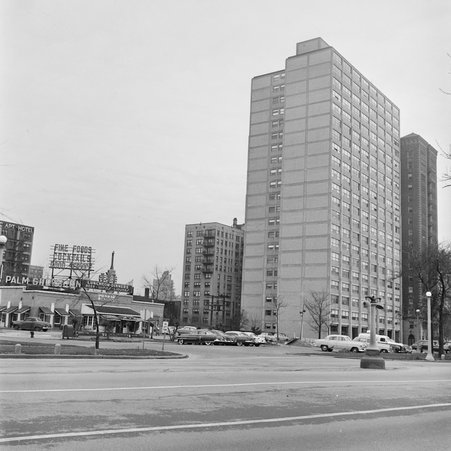 Promontory Apartments in Hyde Park - Mead, Mildred