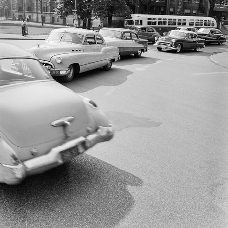 Traffic at East 47th Street and South Drexel Avenue in Hyde Park-Kenwood - Mead, Mildred