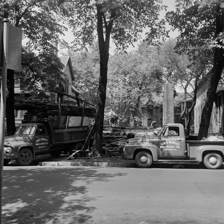 Exterior of Pratt House at 1226 East 57th Street in Hyde Park-Kenwood - Mead, Mildred