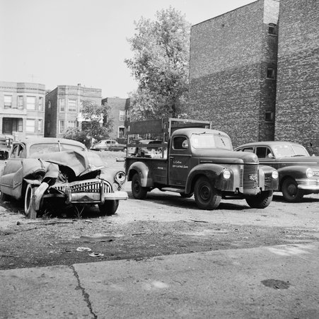 Vacant lot on the 53rd block on South Maryland Avenue in Hyde Park-Kenwood - Mead, Mildred