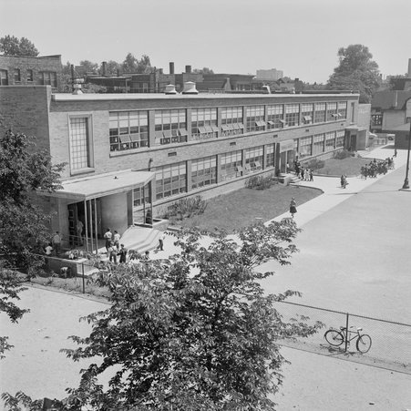 Phillip Murray School in Hyde Park-Kenwood - Mead, Mildred