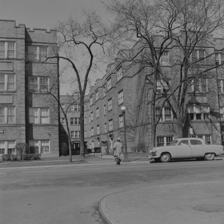 1118-1128 East Hyde Park Boulevard in Hyde Park-Kenwood - Mead, Mildred