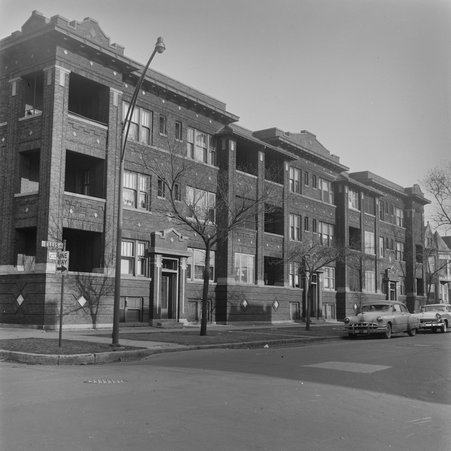 5455-5469 South Ellis Avenue in Hyde Park-Kenwood - Mead, Mildred