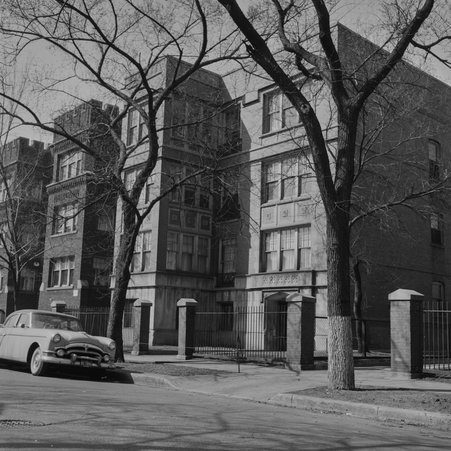 5460-5470 South Woodlawn Avenue in Hyde Park-Kenwood - Mead, Mildred